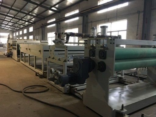 Professional PP Hollow Float Sheet Extrusion Line Sheet Extrusion Machine